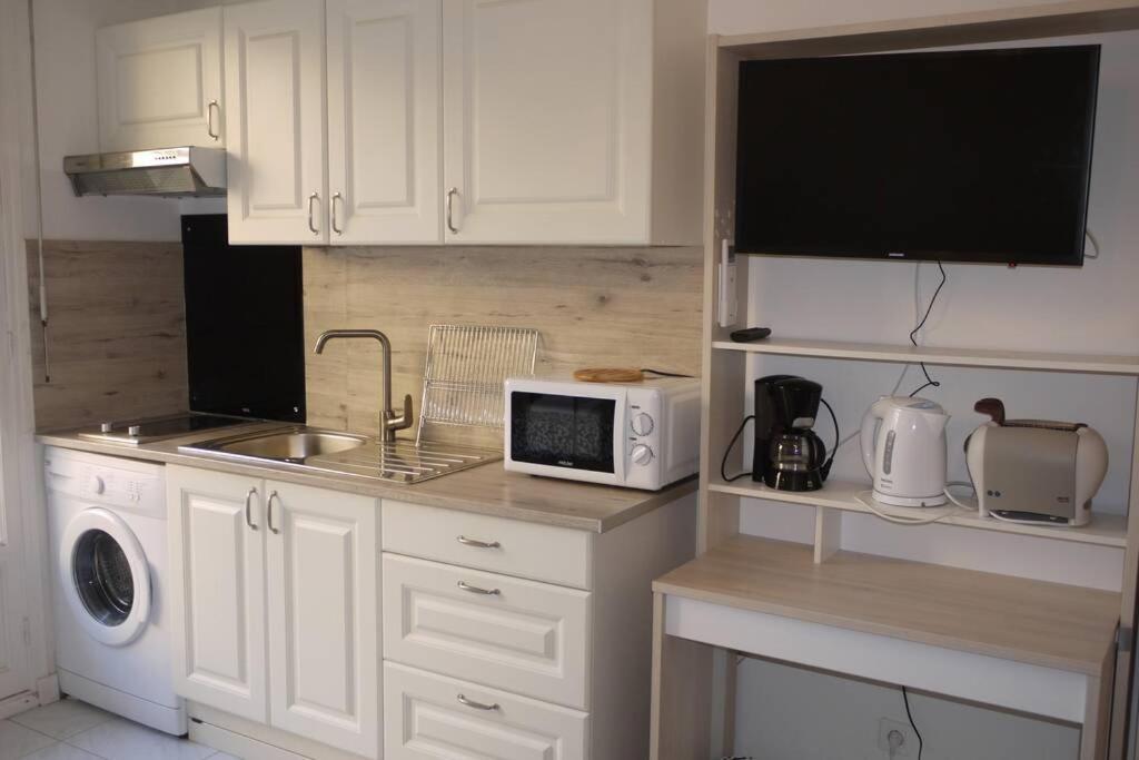 Dream - A Flat With Balcony At 300m From The Appartement
